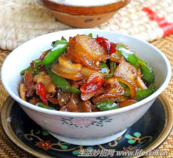 农家小炒肉的做法