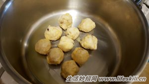 香煎花枝丸不喷油小诀窍