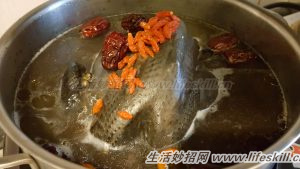 冬季养肾，常喝黑豆乌鸡汤