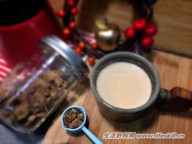 黑糖鲜奶茶，温暖补能量