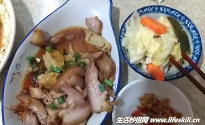 隔夜菜勿吃以免诱发食物中毒